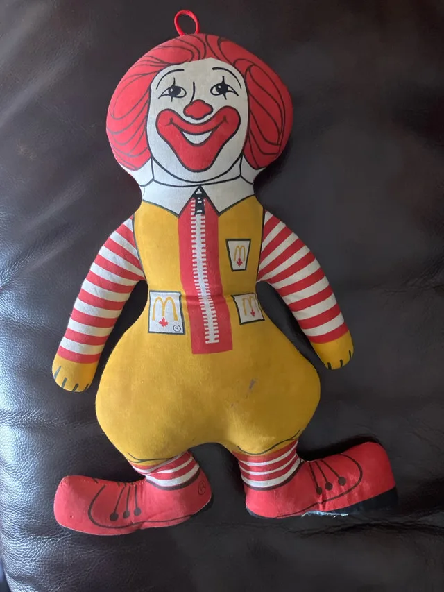 Vintage 1970’s Ronald McDonald stuffed mascot image indicator(3)