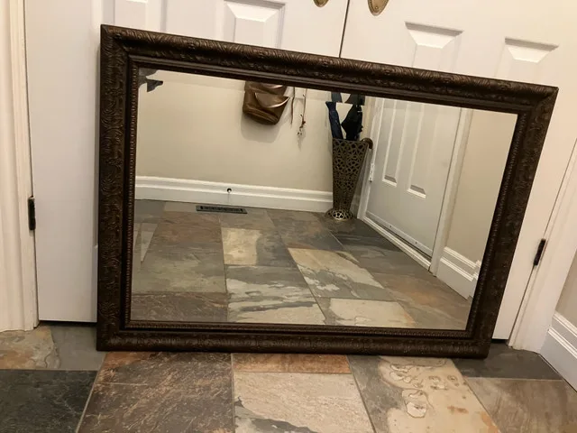 Large mirror, beveled edge image indicator(2)