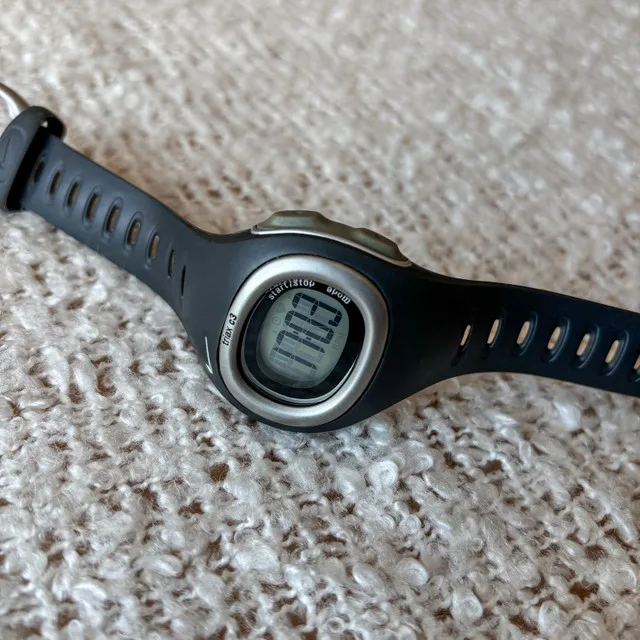 Nike Triax C3 Watch (perfect condition) image indicator(2)