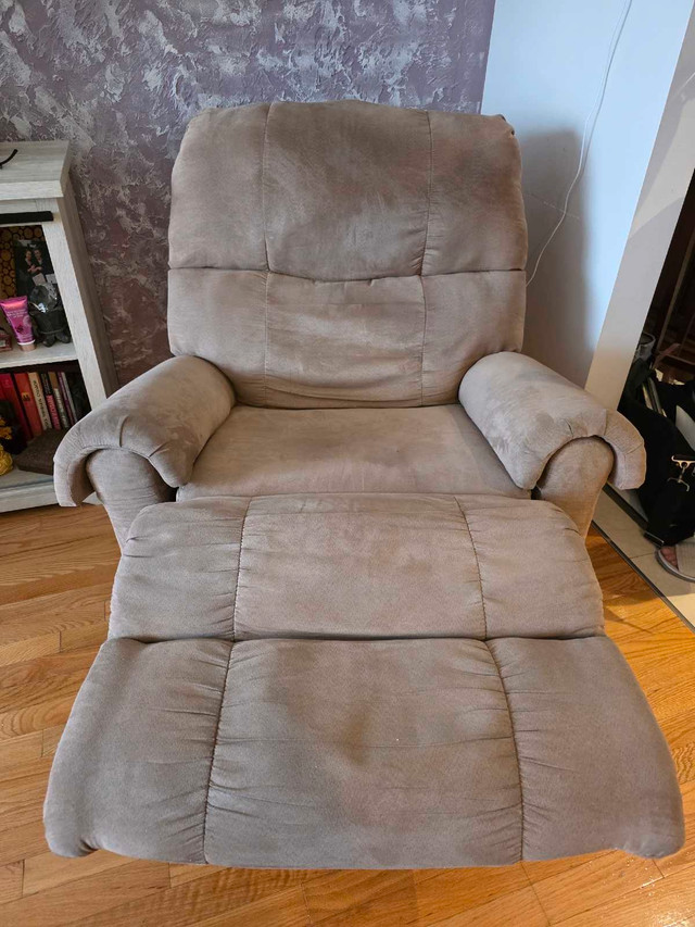 Recliner - photo 2