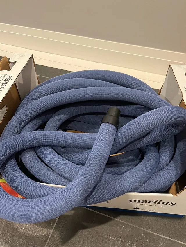 Retraflex Soft Touch Hose for Central Vacuum image indicator(2)