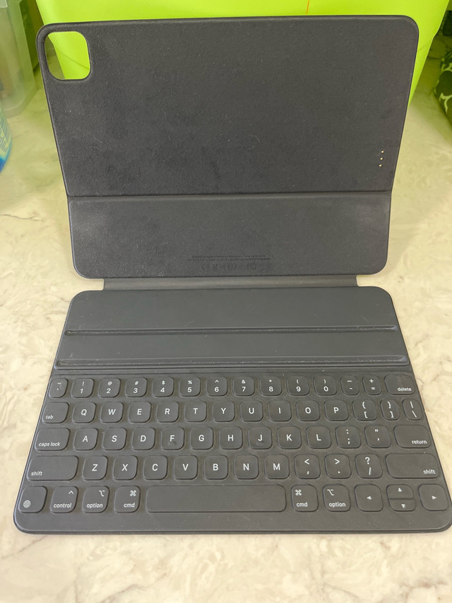Apple iPad Pro Magic Keyboard