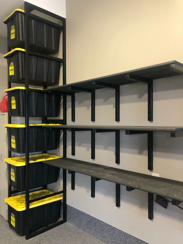 Garage Shelving Unit thumbnail