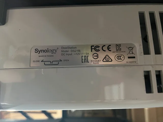 Synology DS218j Storeage Device image indicator(2)