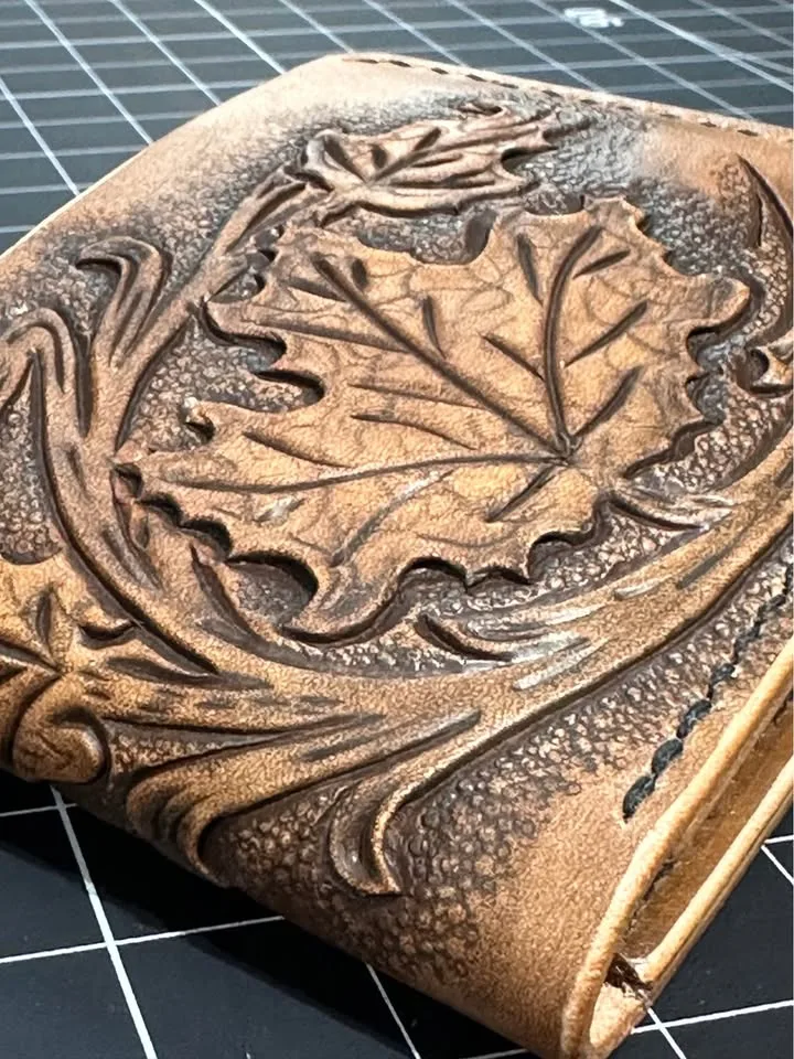 Hand-Carved Leather Bifold Wallet — Maple Leaf Design image indicator(3)