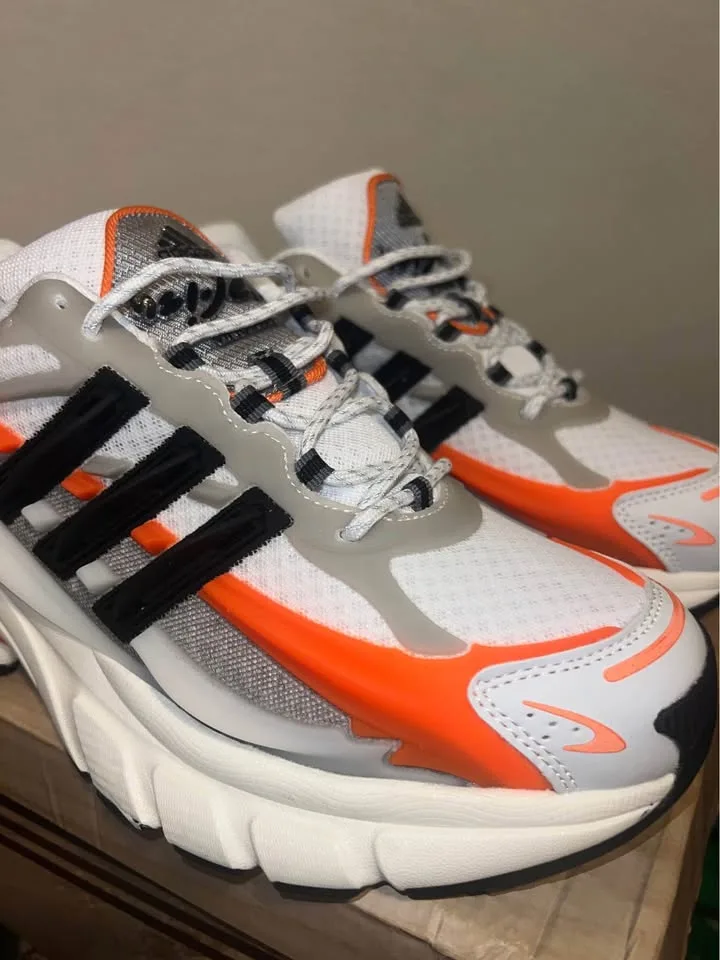 Adidas Pharrell Williams Jellyfish - Size 11 image indicator(2)