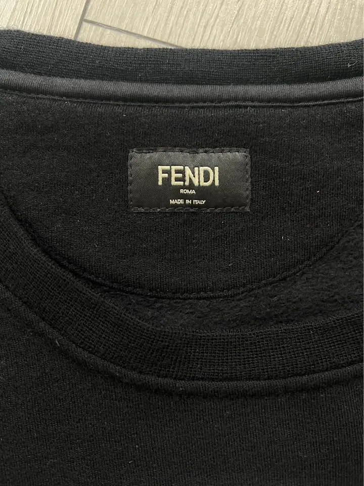 Designer Sweater Karl Lager image indicator(6)