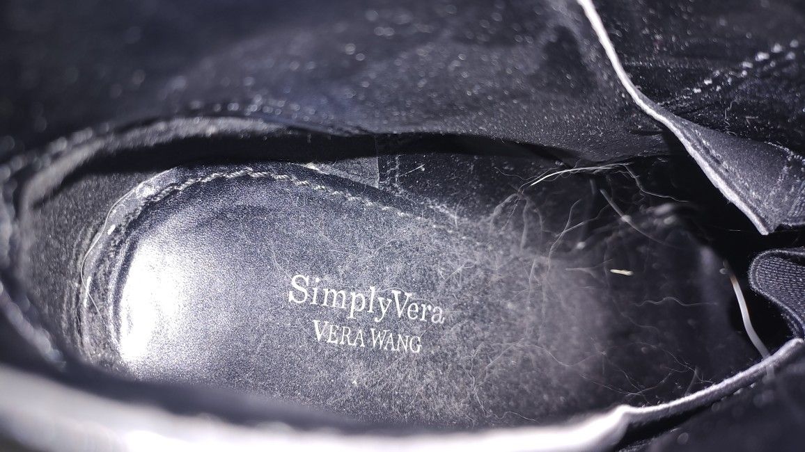 Women's Simply Vera Black Ankle Boots 7M - photo 3