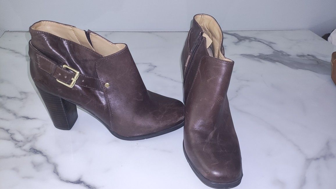 Women's Nine West Stylish Ankle Boots 7M