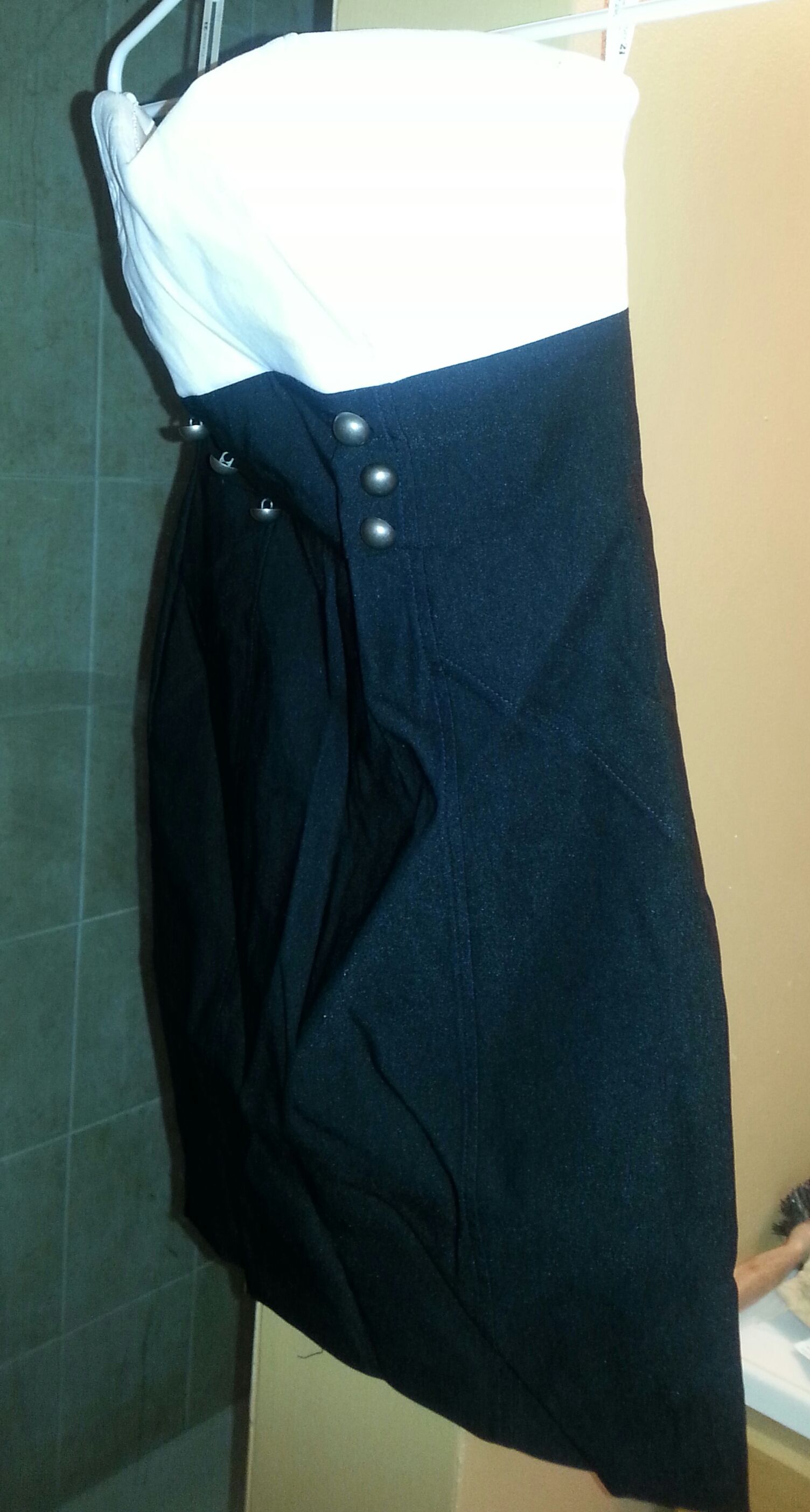 Fancy Dresses x4 Medium - photo 3