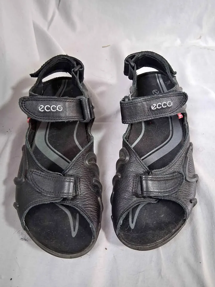 Size 38 Ecco sandals thumbnail