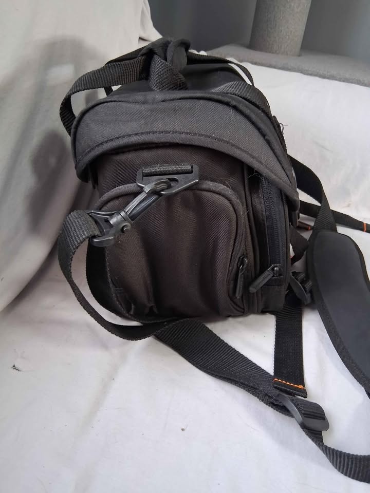 NEW camera bag - photo 2