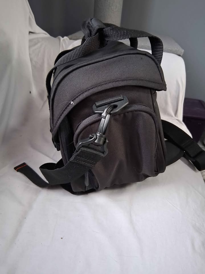 NEW camera bag - photo 3