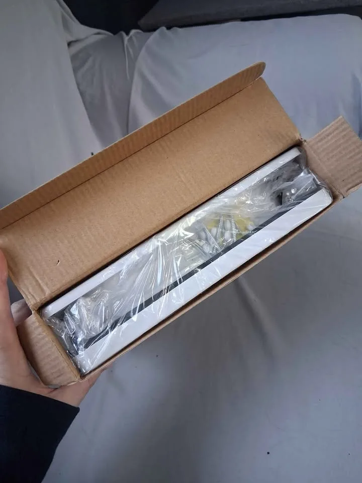 NEW interior cat door image indicator(3)