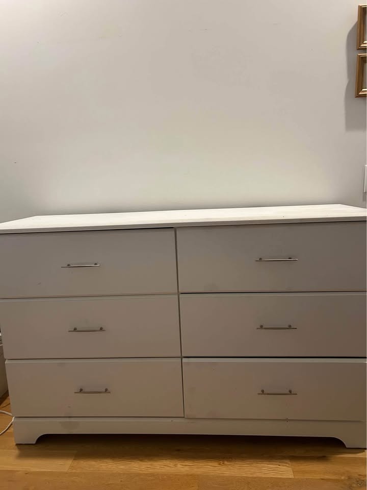 White 6 Drawer Dresser - photo 2