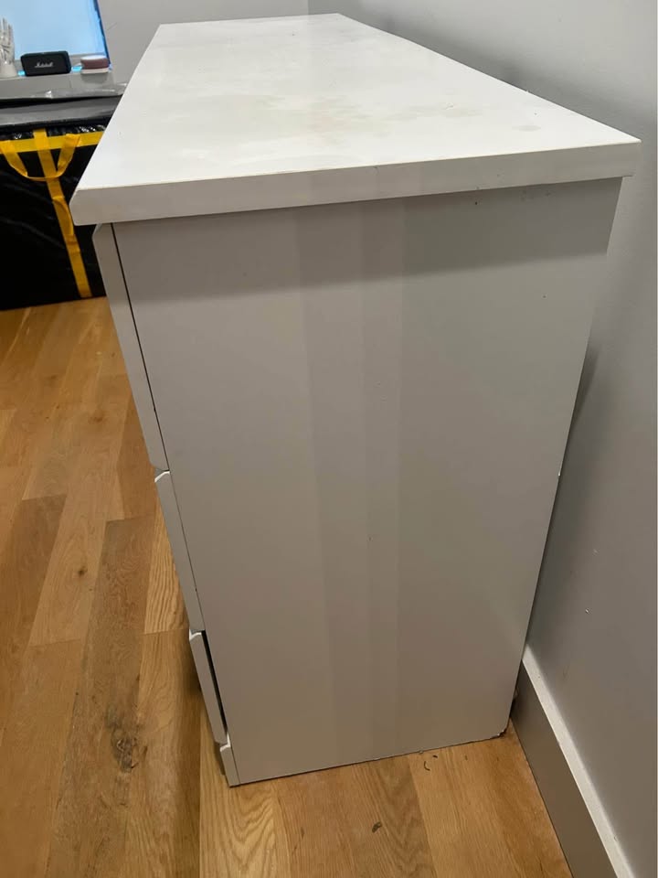 White 6 Drawer Dresser - photo 4