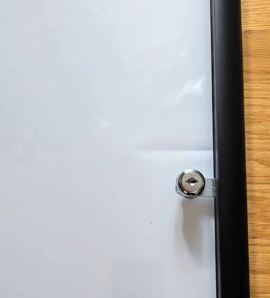 Swansea Lockable White Board (dry erase) image indicator(2)