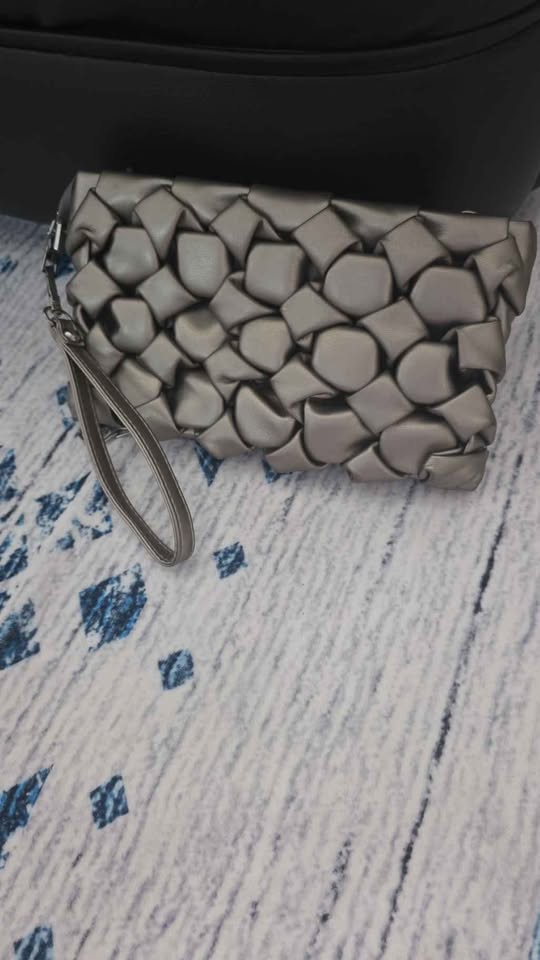 Imported woven style cloth purse - photo 5