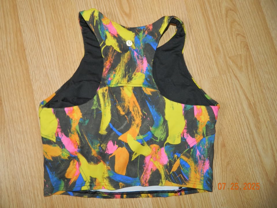 LULULEMON INVIGORATE TRAINING TANK TOP size 10...EUC - photo 2