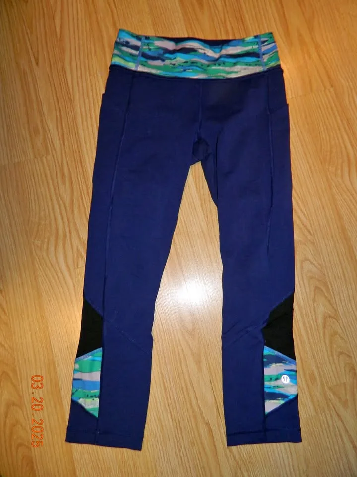LULULEMON PACE RIVAL CROP size 4...EUC thumbnail