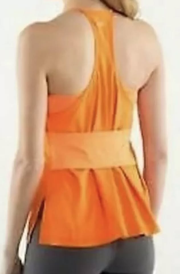 LULULEMON AMPED TANK size 6...EUC - photo 4