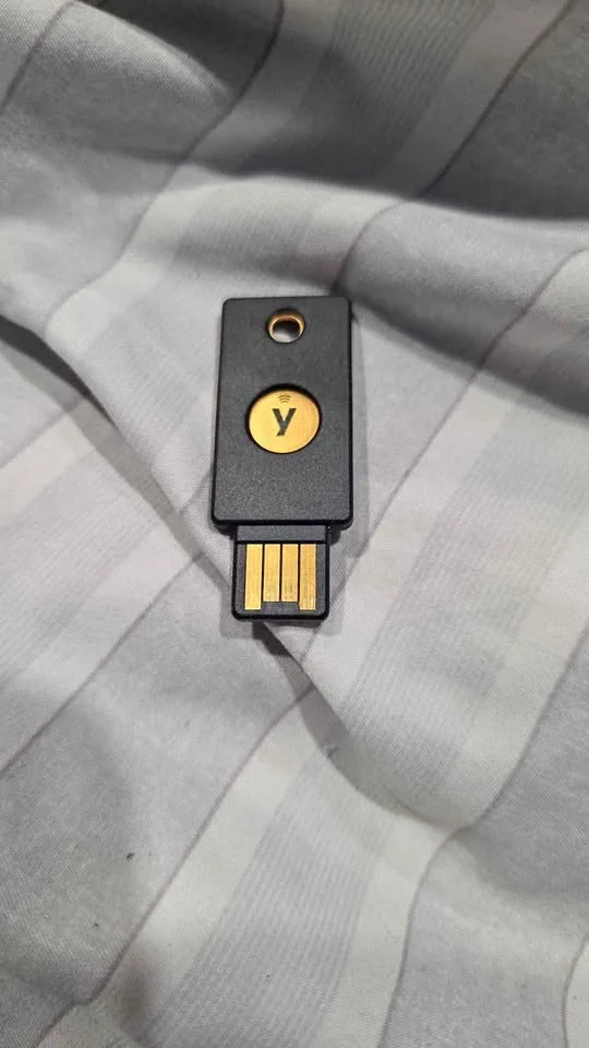 Yubikey thumbnail