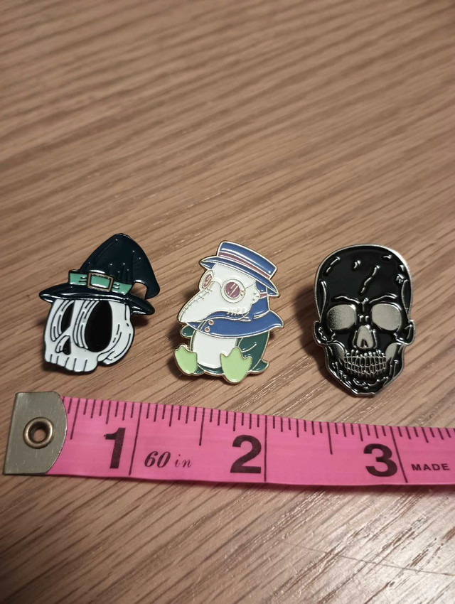 Skull Pins - photo 2