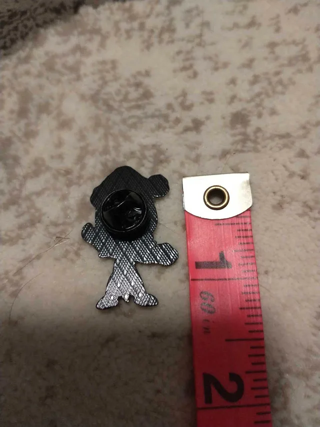 Jack Skellington Pin image indicator(2)