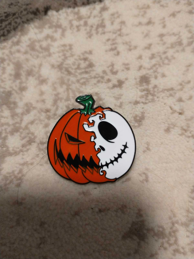 Nightmare Before Christmas Pumpkin Pin