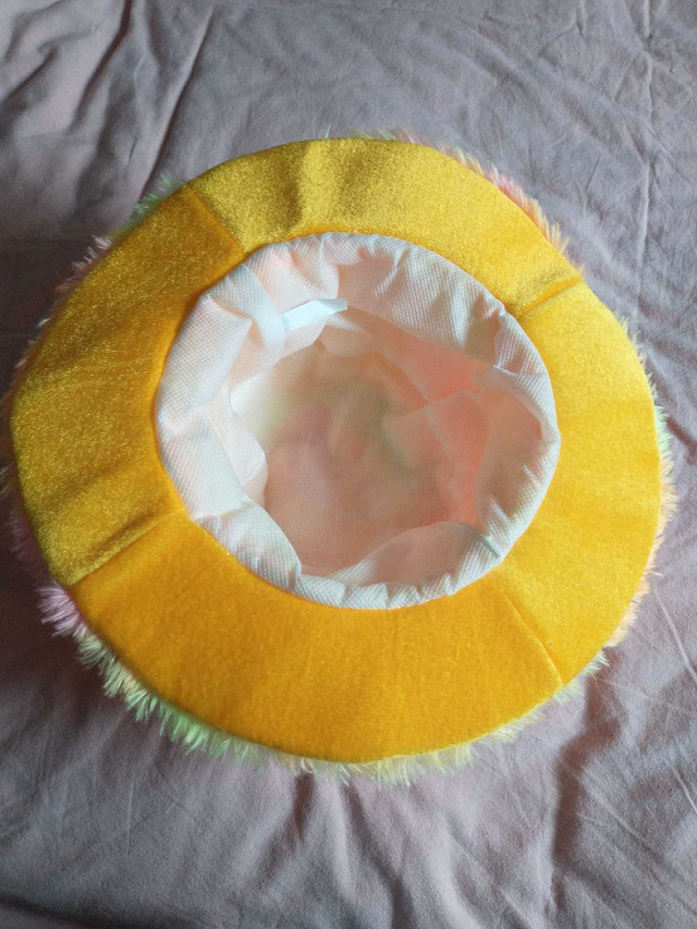 Bright Fuzzy Hat! - photo 2