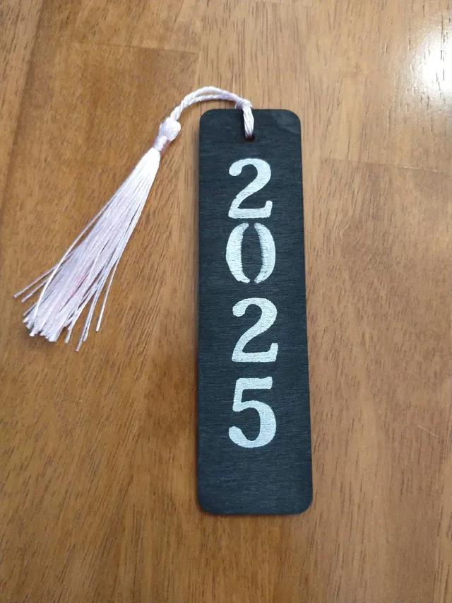 Handmade Holiday Bookmarks image indicator(4)