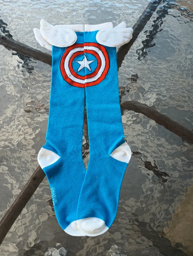 Captain America Socks image indicator(2)