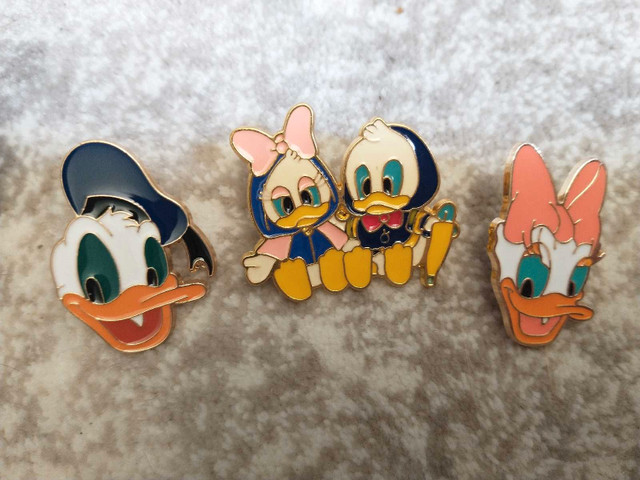 Daisy and Donald Pins