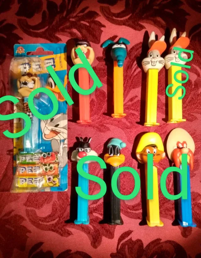 Looney Tunes Pez Dispenser image indicator(2)