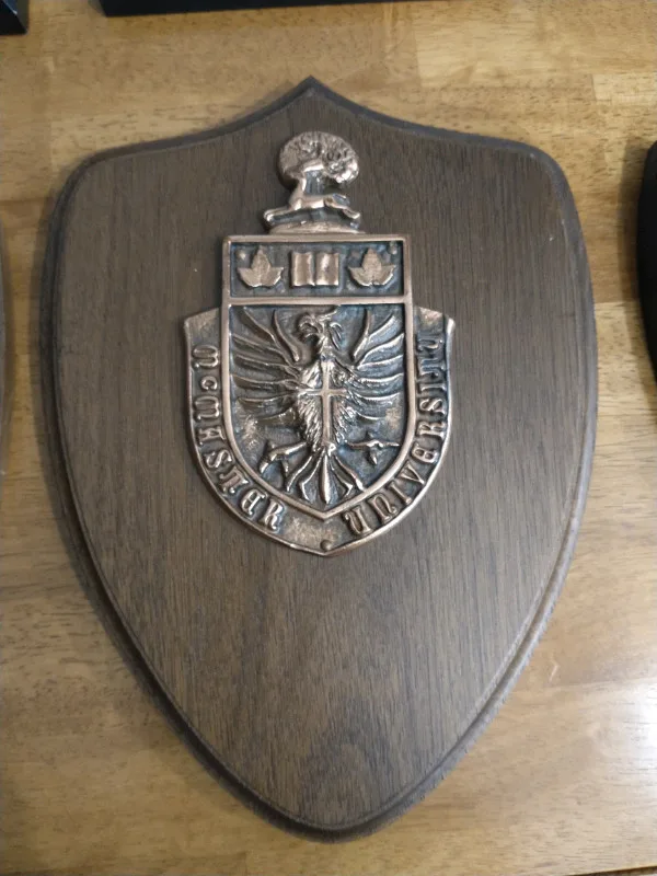 Wooden University Plaques image indicator(5)