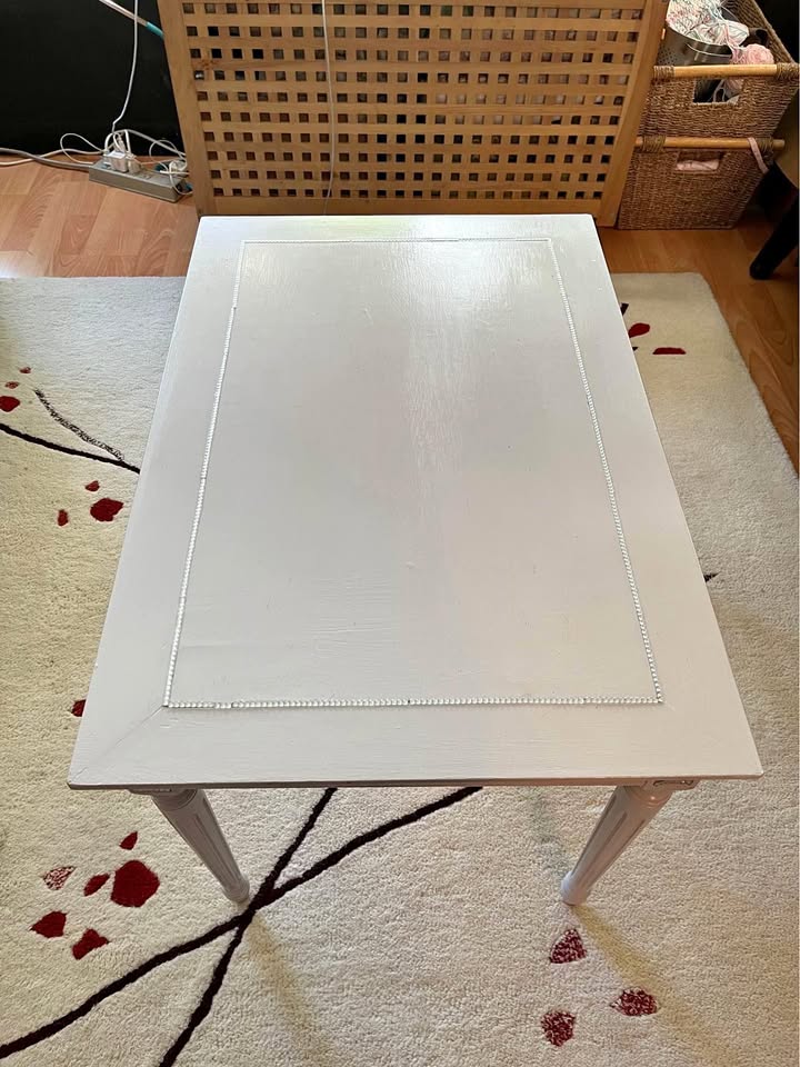 Lovely Refurbished Antique Side Table ~ Solid Oak