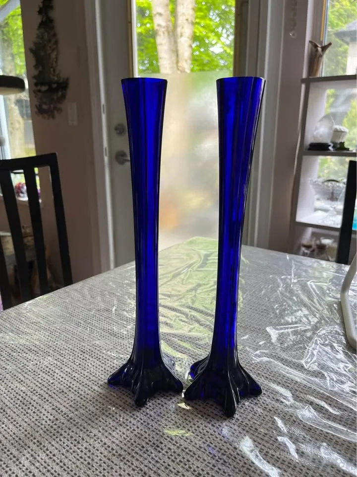 Gorgeous Cobalt Blue Bud Vases/ Candle Holders image indicator(5)