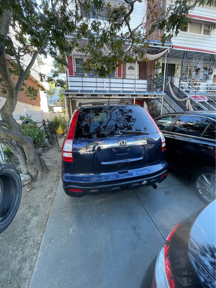 2008 Honda CR-V · Sport Utility 4D - photo 4