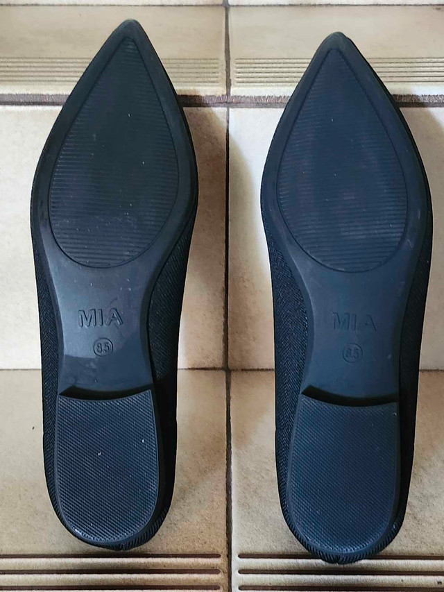 Black pointy flat shoes - photo 3