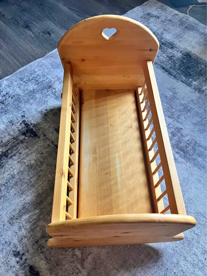 Wood Doll Crib thumbnail