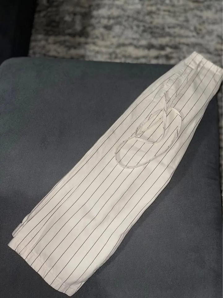 Dress pants image indicator(7)