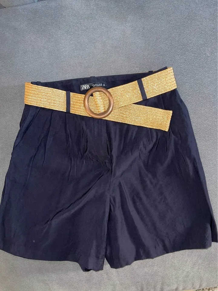 ZARA flowy belted shorts image indicator(2)