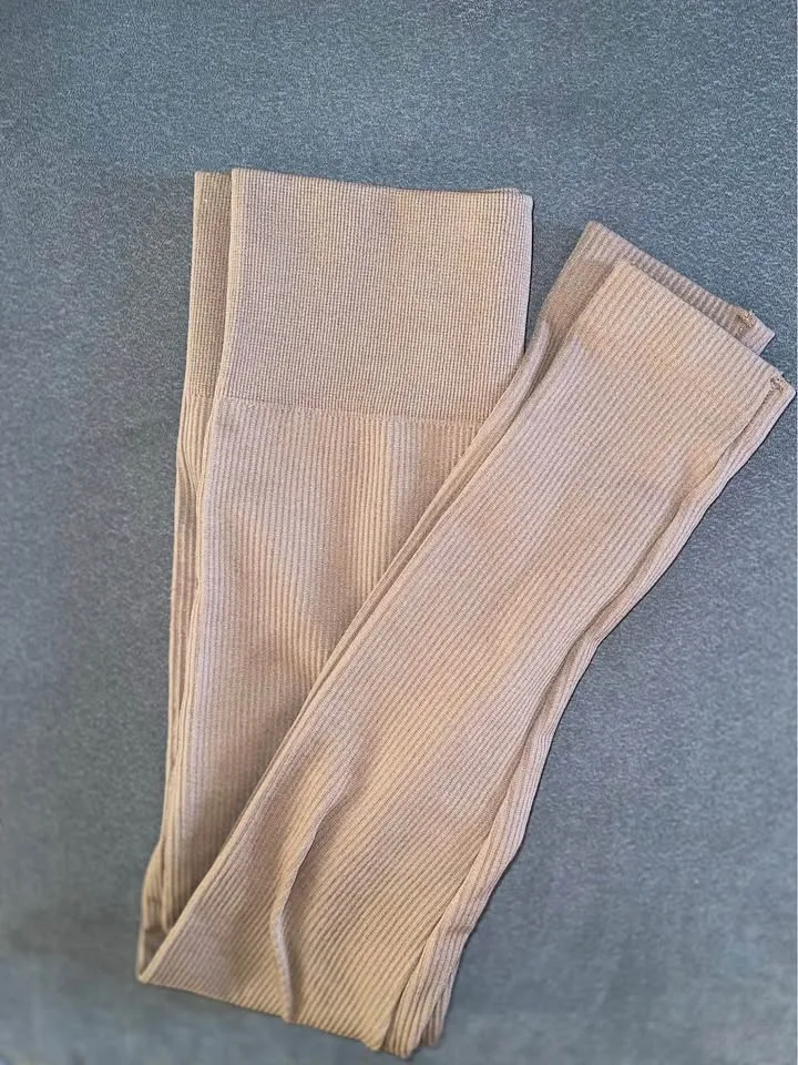 Leggings image indicator(4)