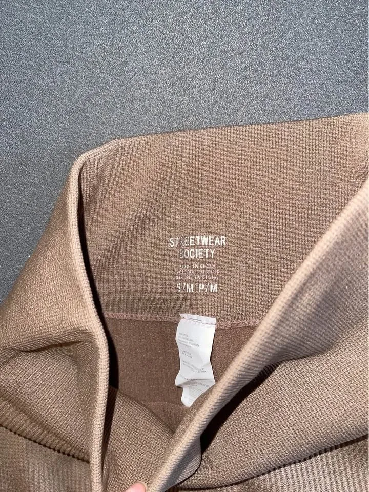 Leggings image indicator(5)