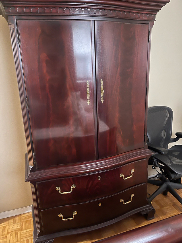 Thomasville Armoire - photo 2