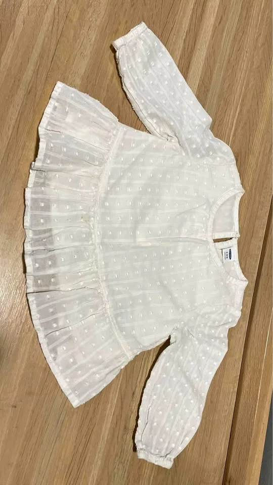 Baby blouse thumbnail
