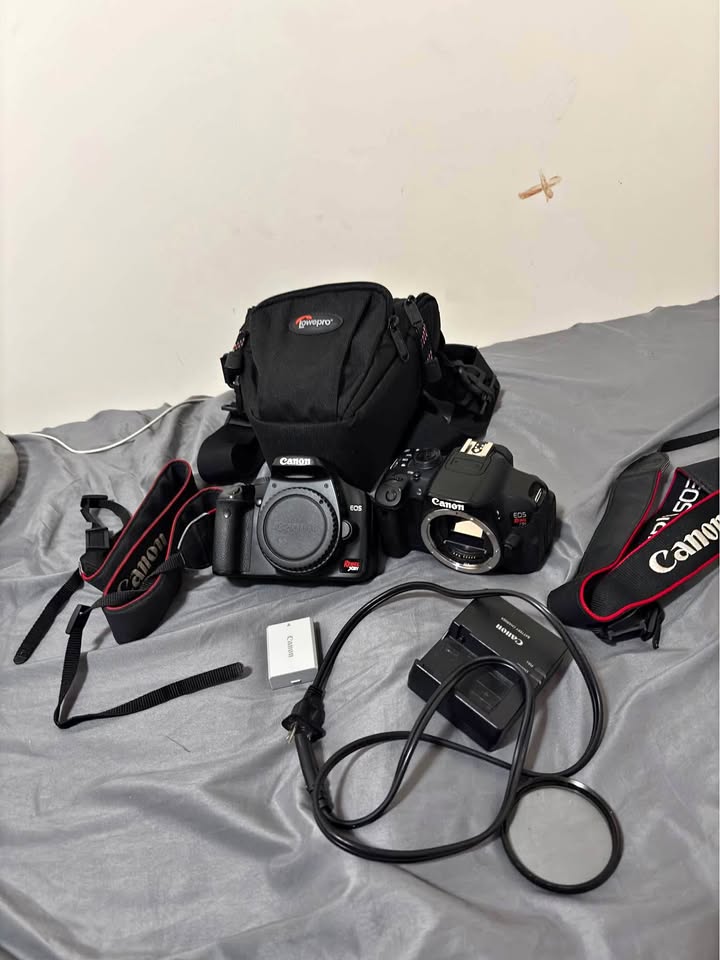 Canon Rebel T5I and Rebel XSI
