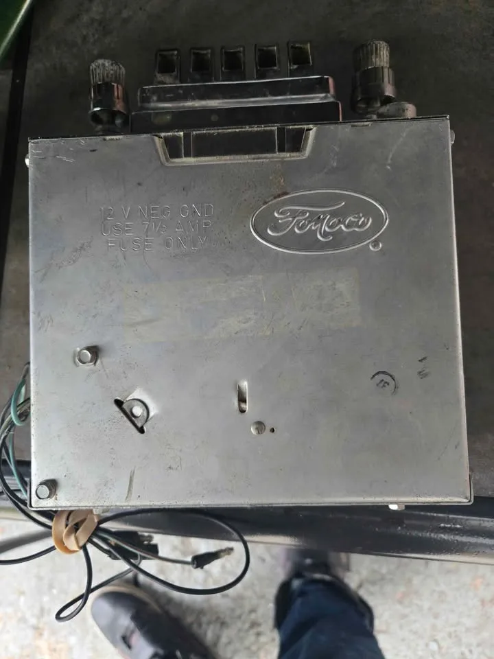 Ford Mercury car radio image indicator(6)