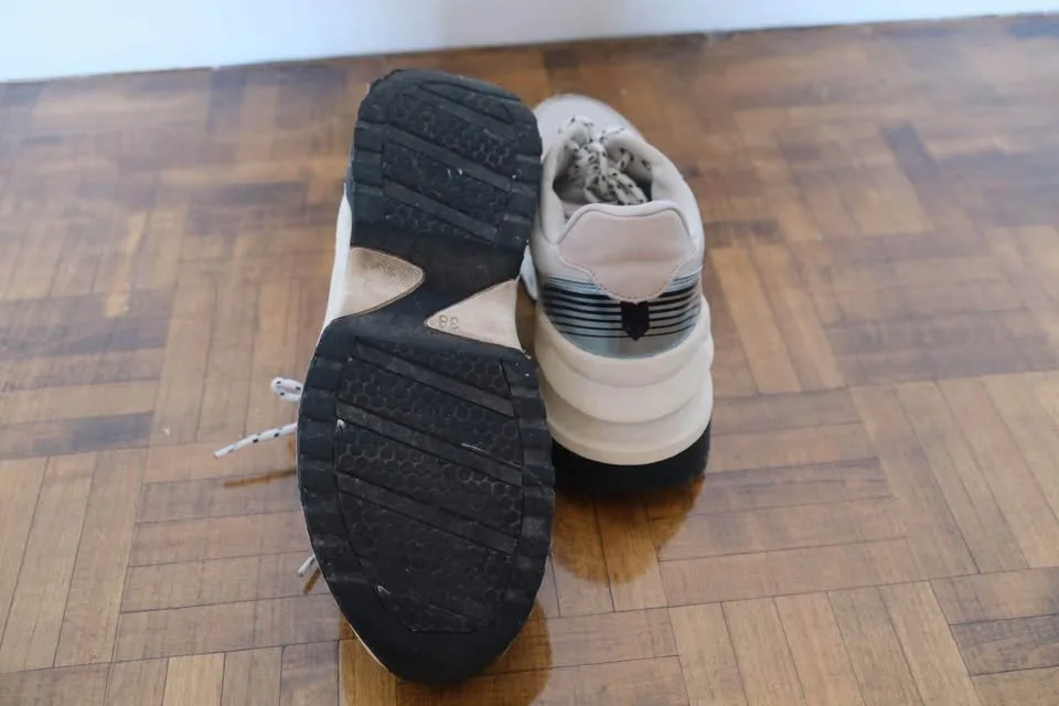 Bershka image indicator(3)