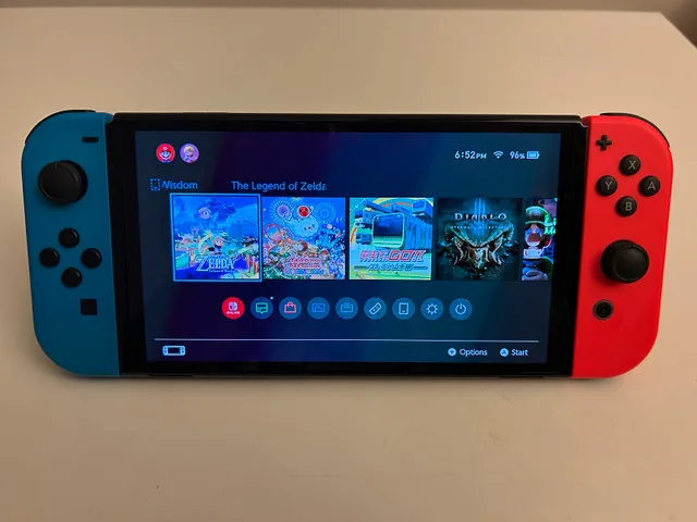 Nintendo Switch OLED + Extra controller + Diablo III + case image indicator(5)